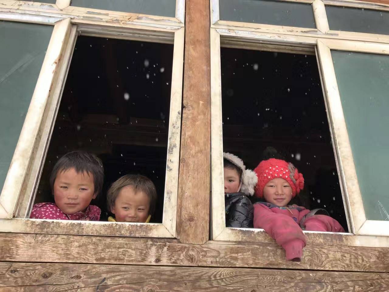 长沙思铭在线影视制作有限公司公益回顾丨家国同欢月同圆 温暖满载甘孜州(图9) 长沙思铭在线影视制作有限公司公益回顾丨家国同欢月同圆 温暖满载甘孜州(图9)